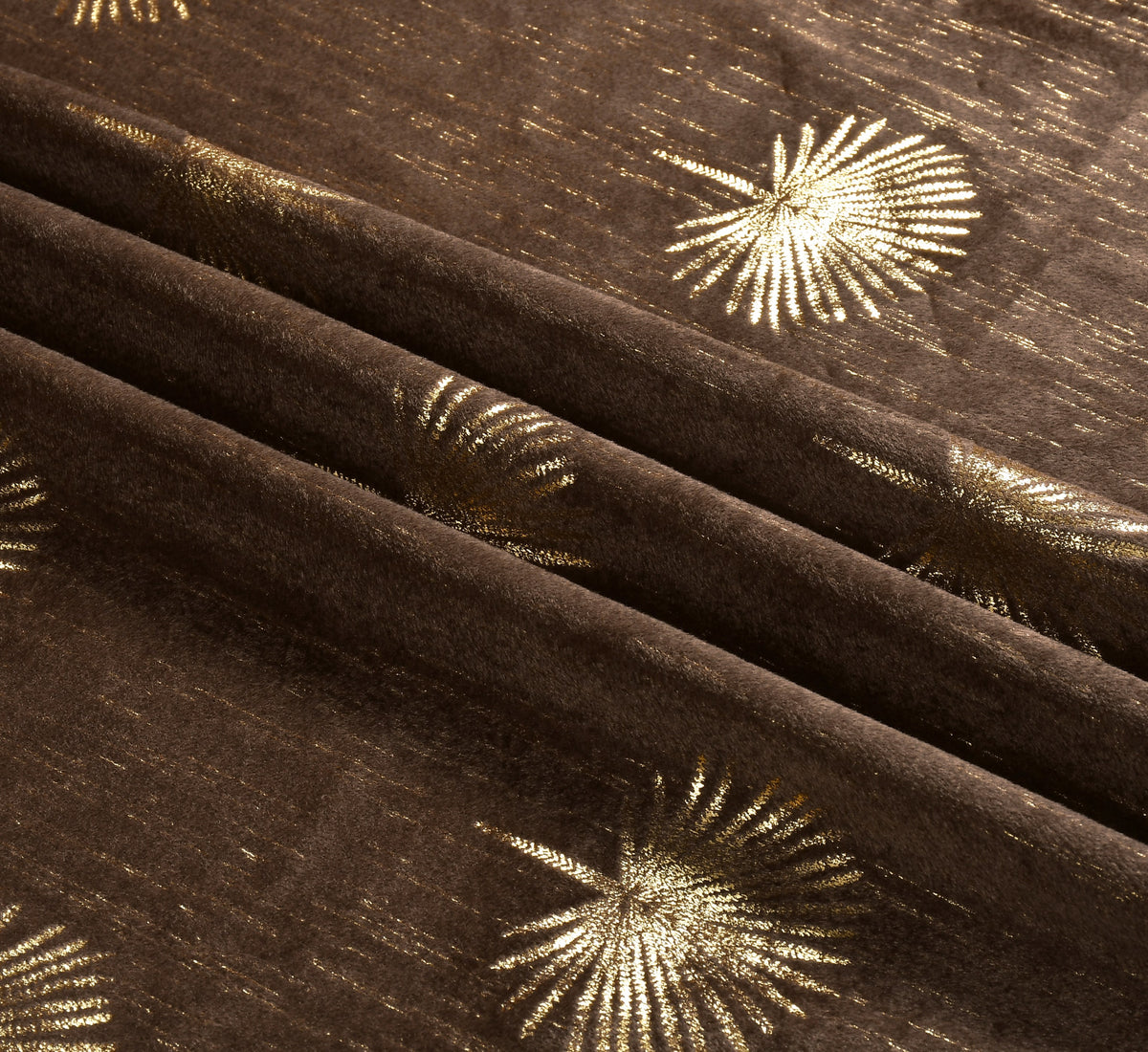JHADU FOIL VELVET
